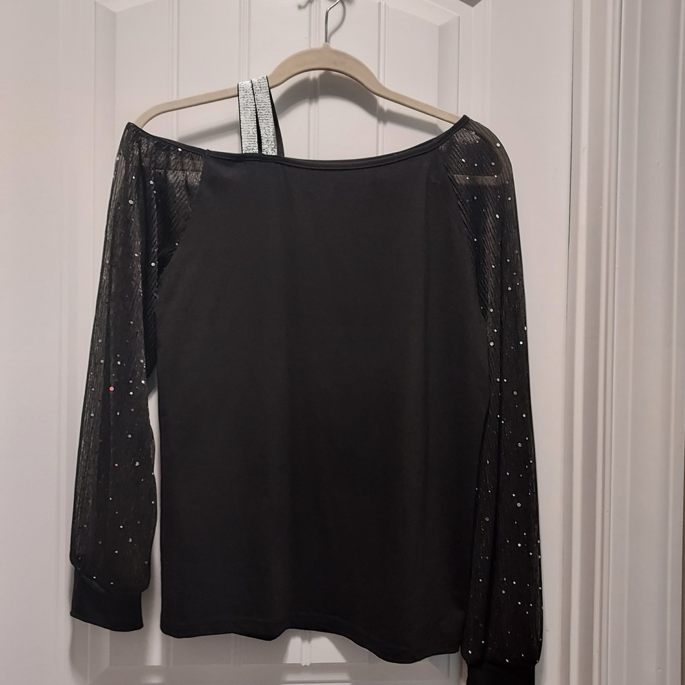 Chic Black Sheer Sleeve Blouse